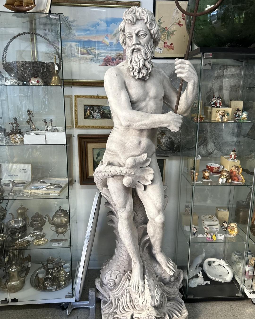 Statua